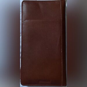 Levenger Leather Wallet)/Folio with NYU monogram